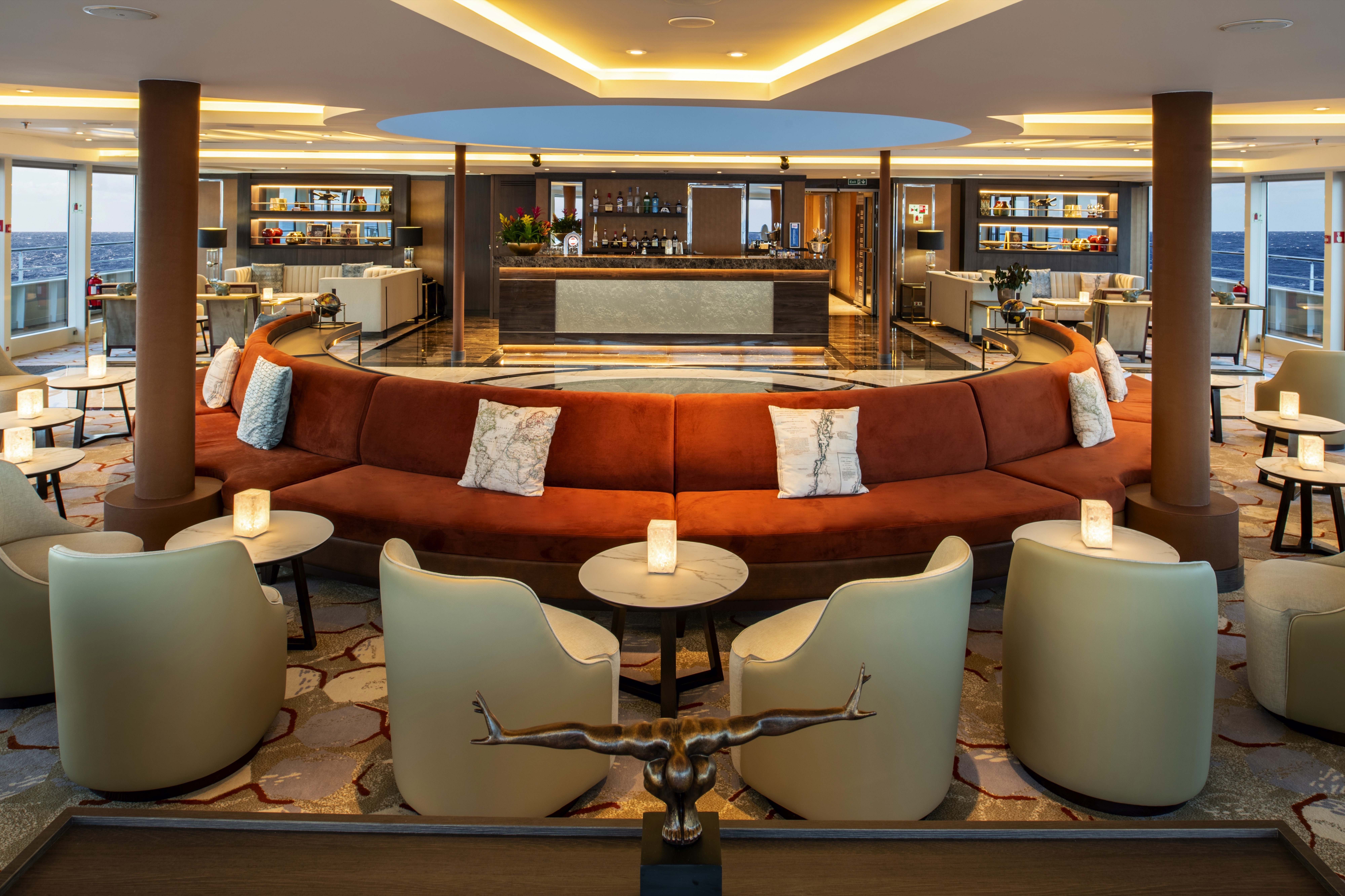 Observation Lounge & Deck on World Voyager